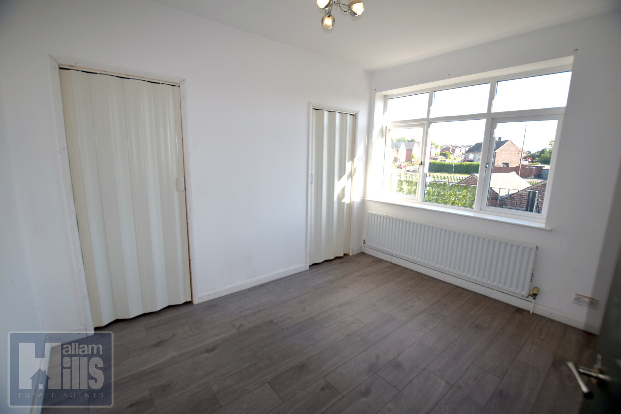 Flat Buchanan Road in Sheffield