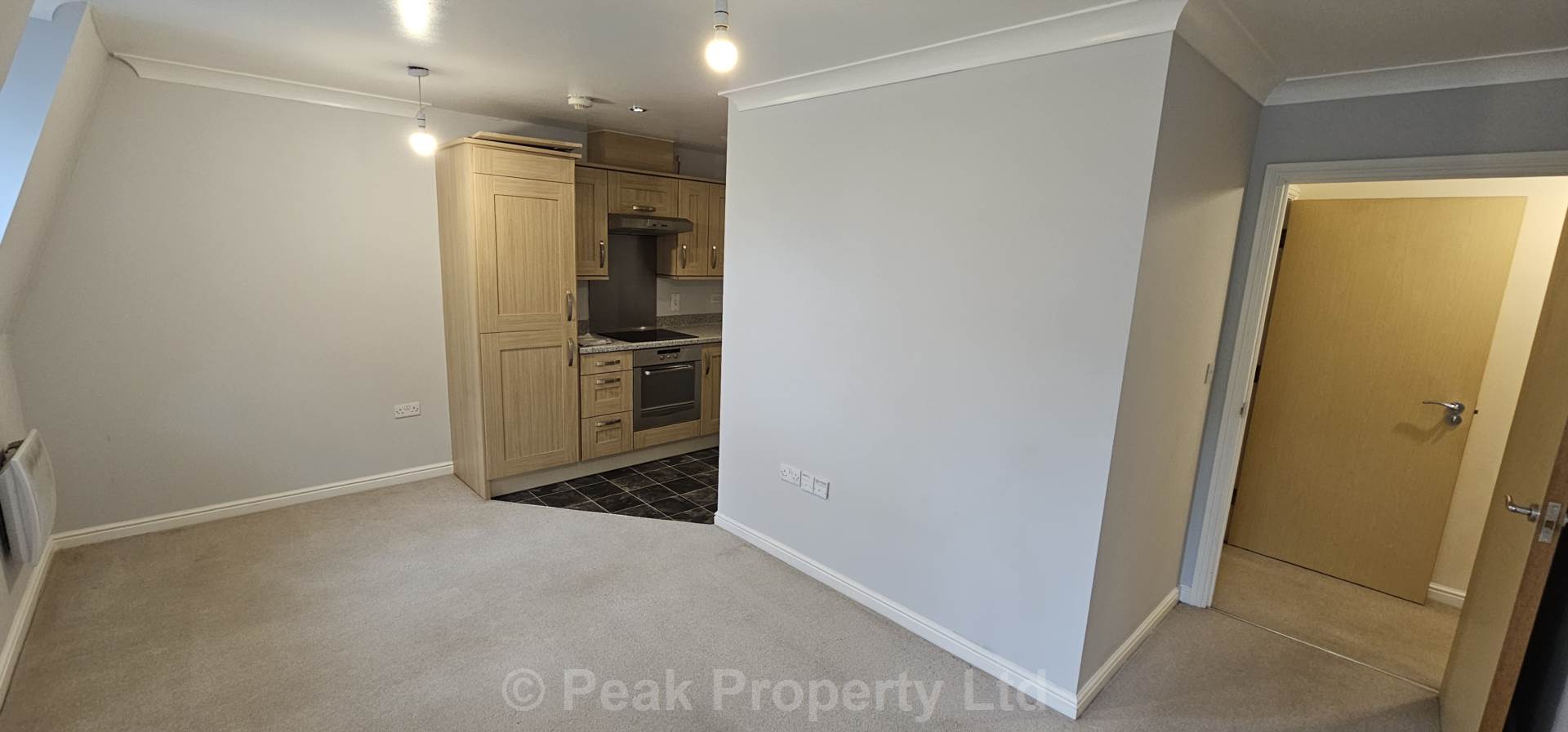 Flat Roche Close in Rochford