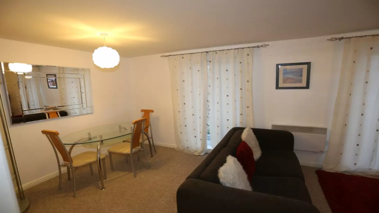 Flat Felixstowe Road in Greater London