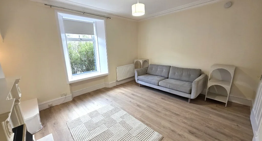 Flat Claremont Place in Aberdeen City
