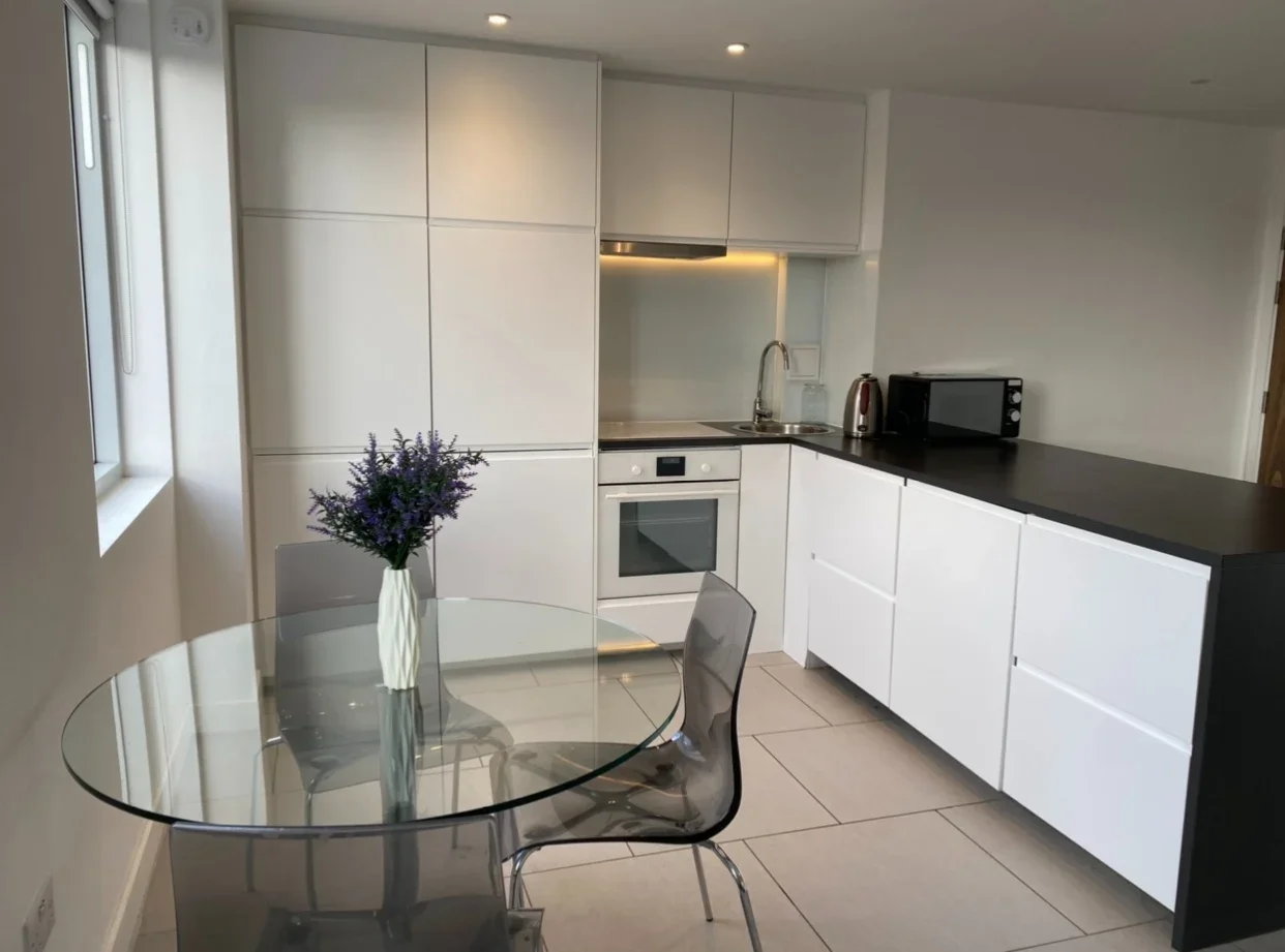 Room Motley Street in Greater London