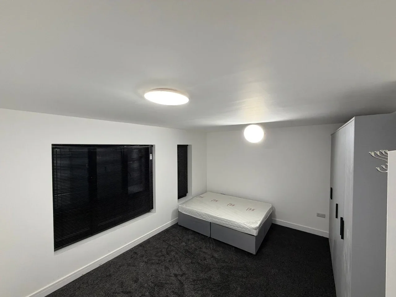 House Craven Gardens in Greater London