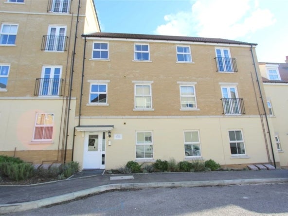 Flat Truscott Avenue in Blunsdon St Andrew