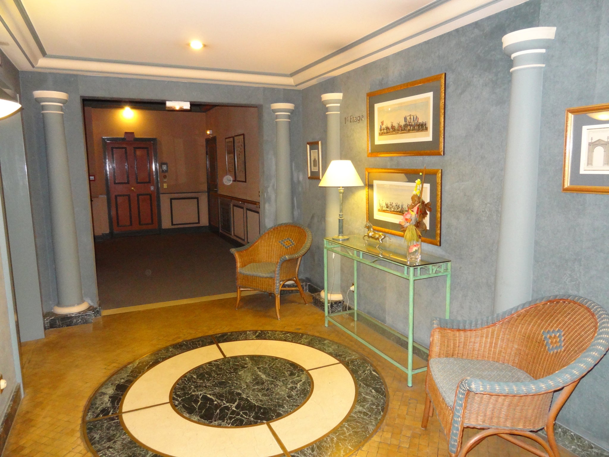 Flat Rue des États Généraux in Versailles