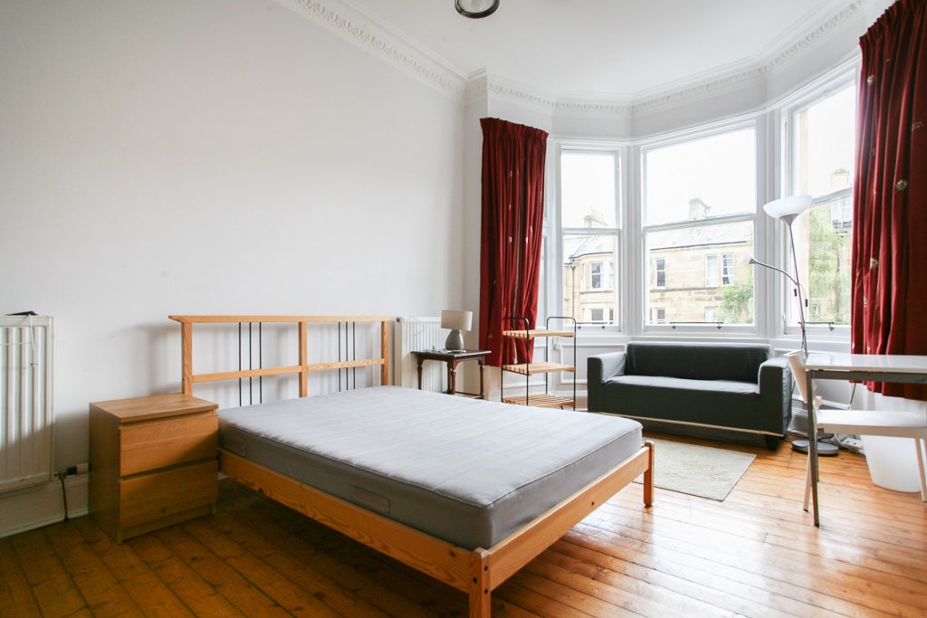 Flat Spottiswoode Street in City of Edinburgh