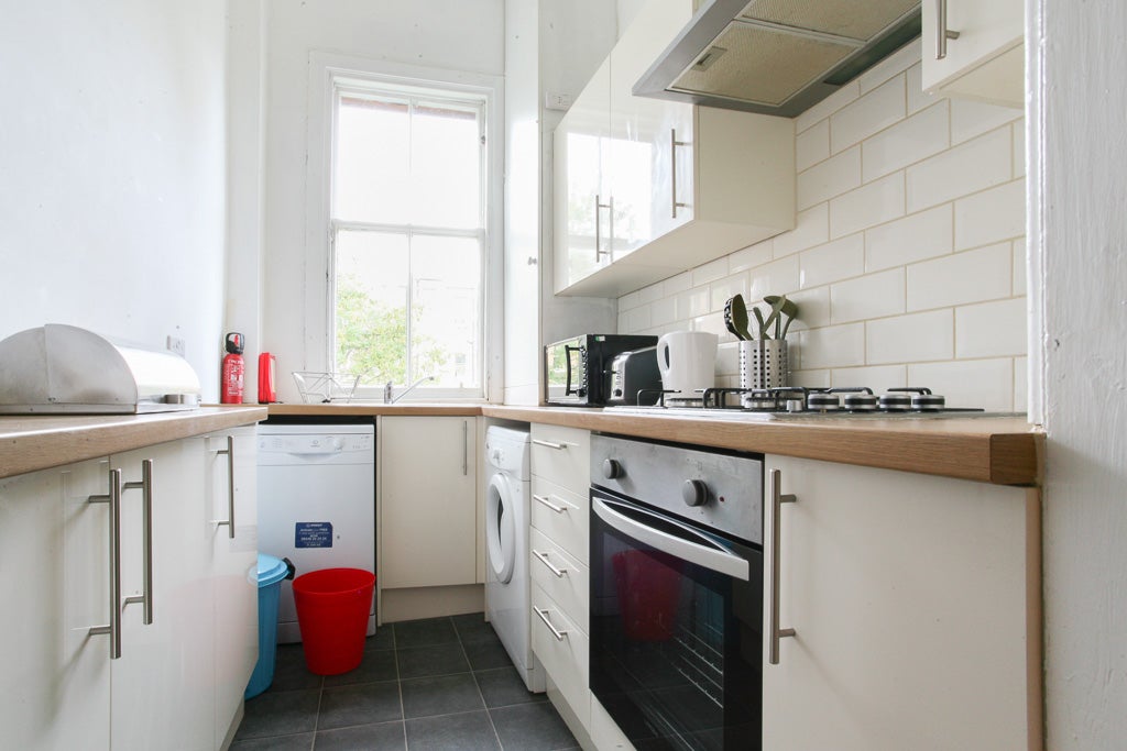 Flat Spottiswoode Street in City of Edinburgh