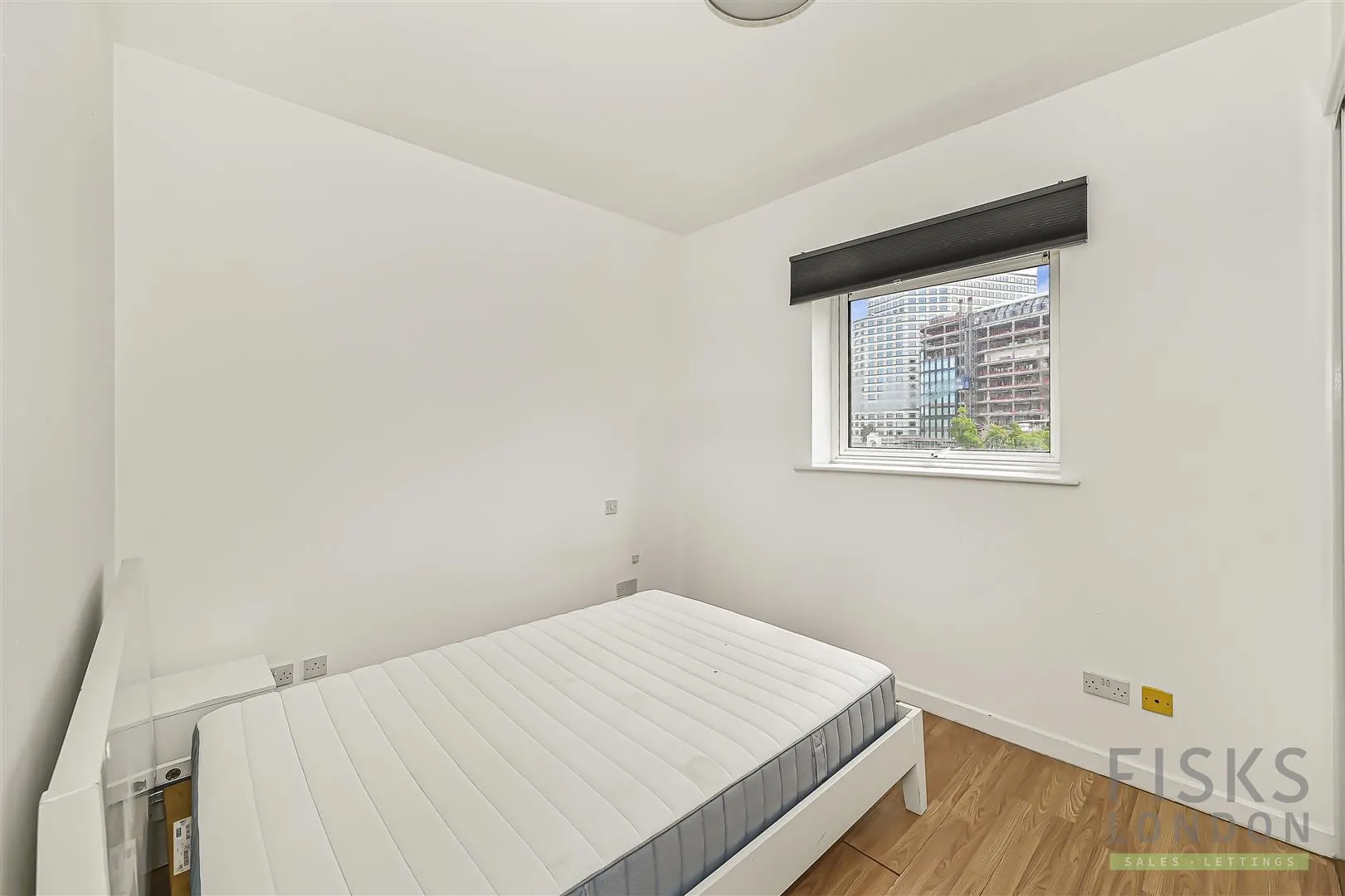 Flat Garford Street in Greater London