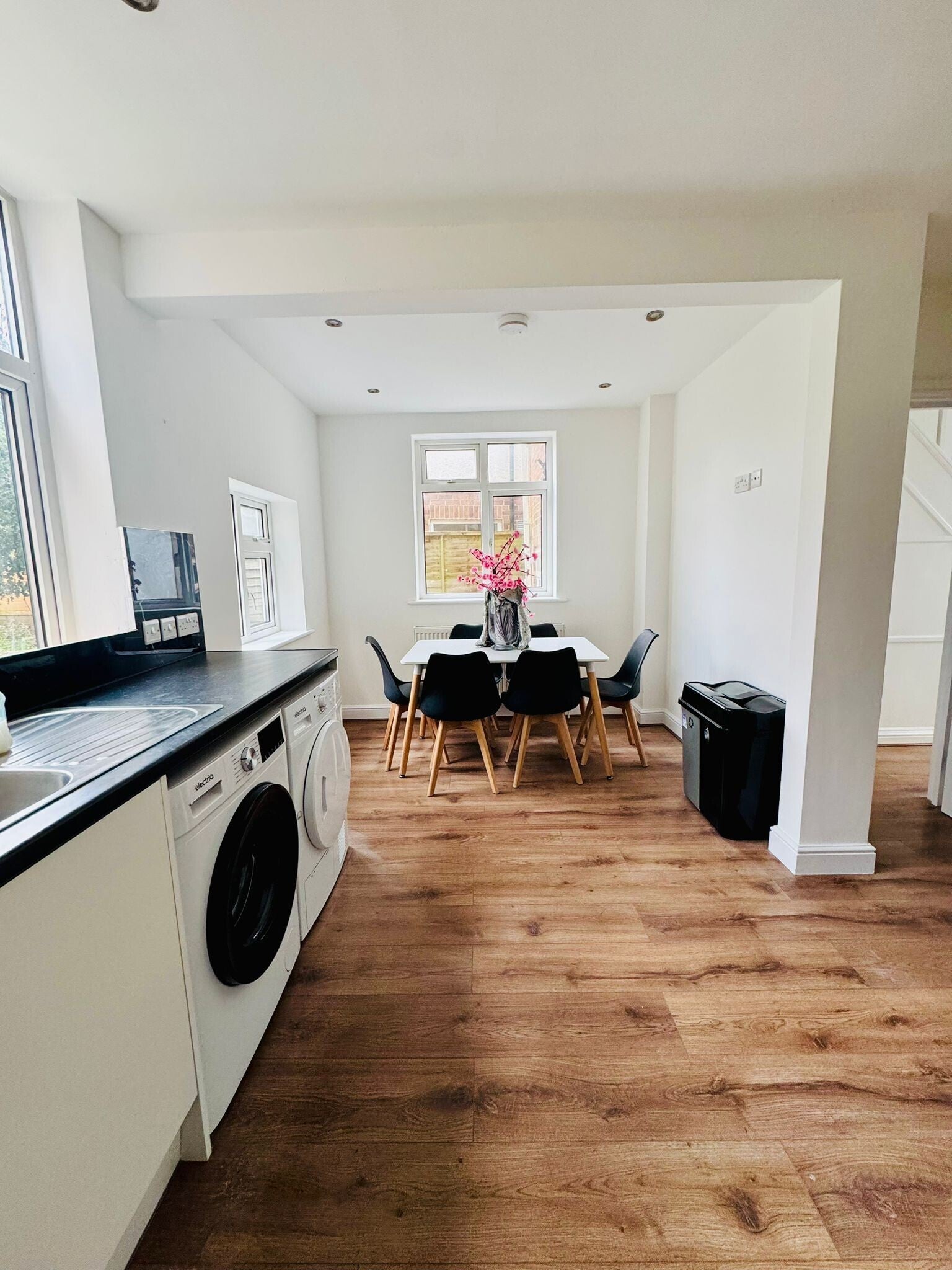 Room Milton Road in Luton