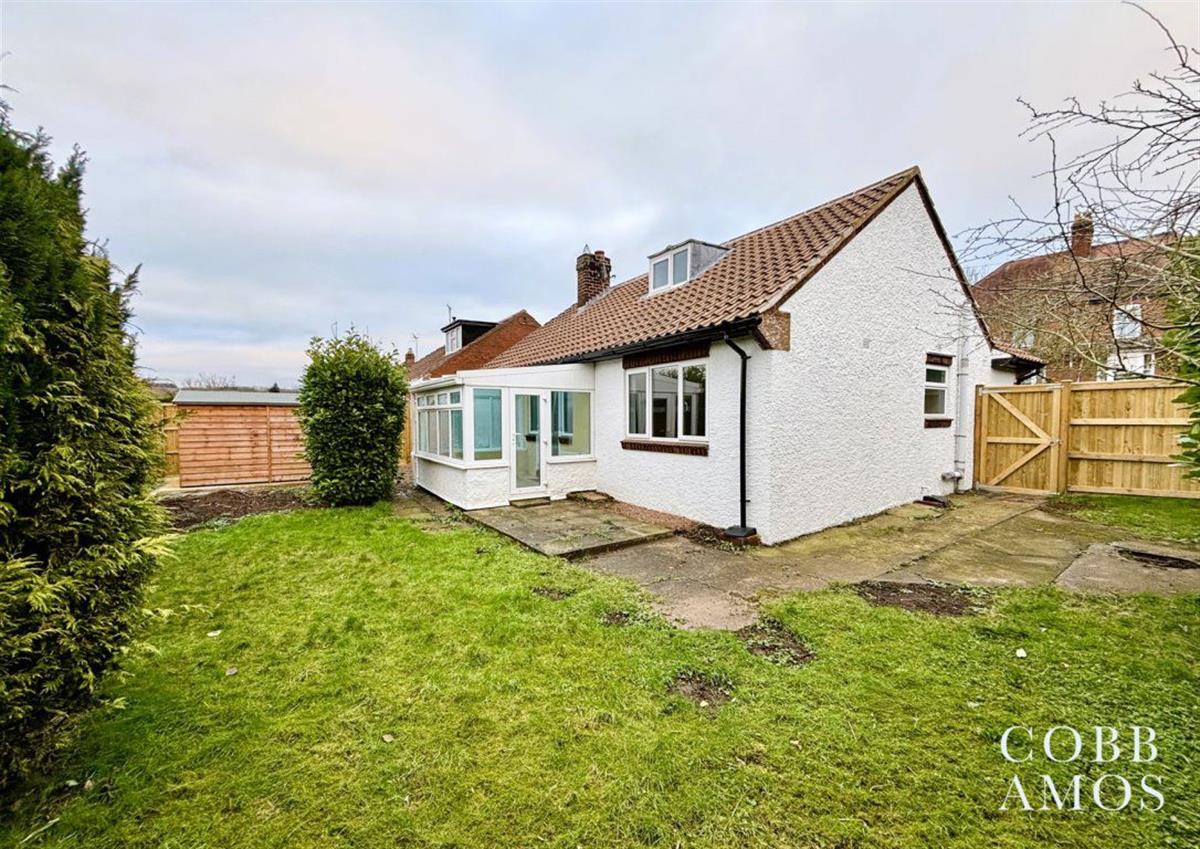 Flat Fishmore Road in Ludlow