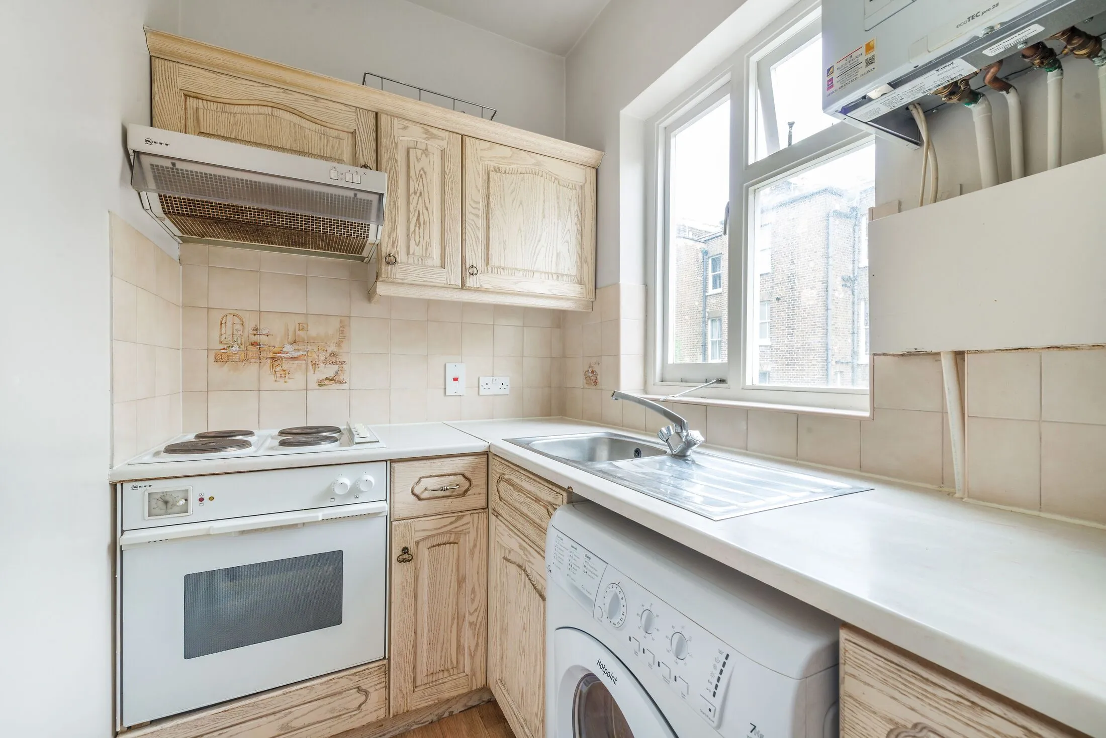 Flat Inverness Terrace in City of Westminster