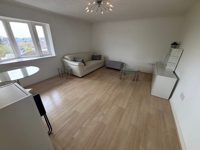 Flat Winslet Place in Reading