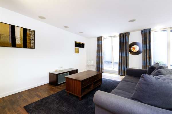 Flat Islington Green in Greater London