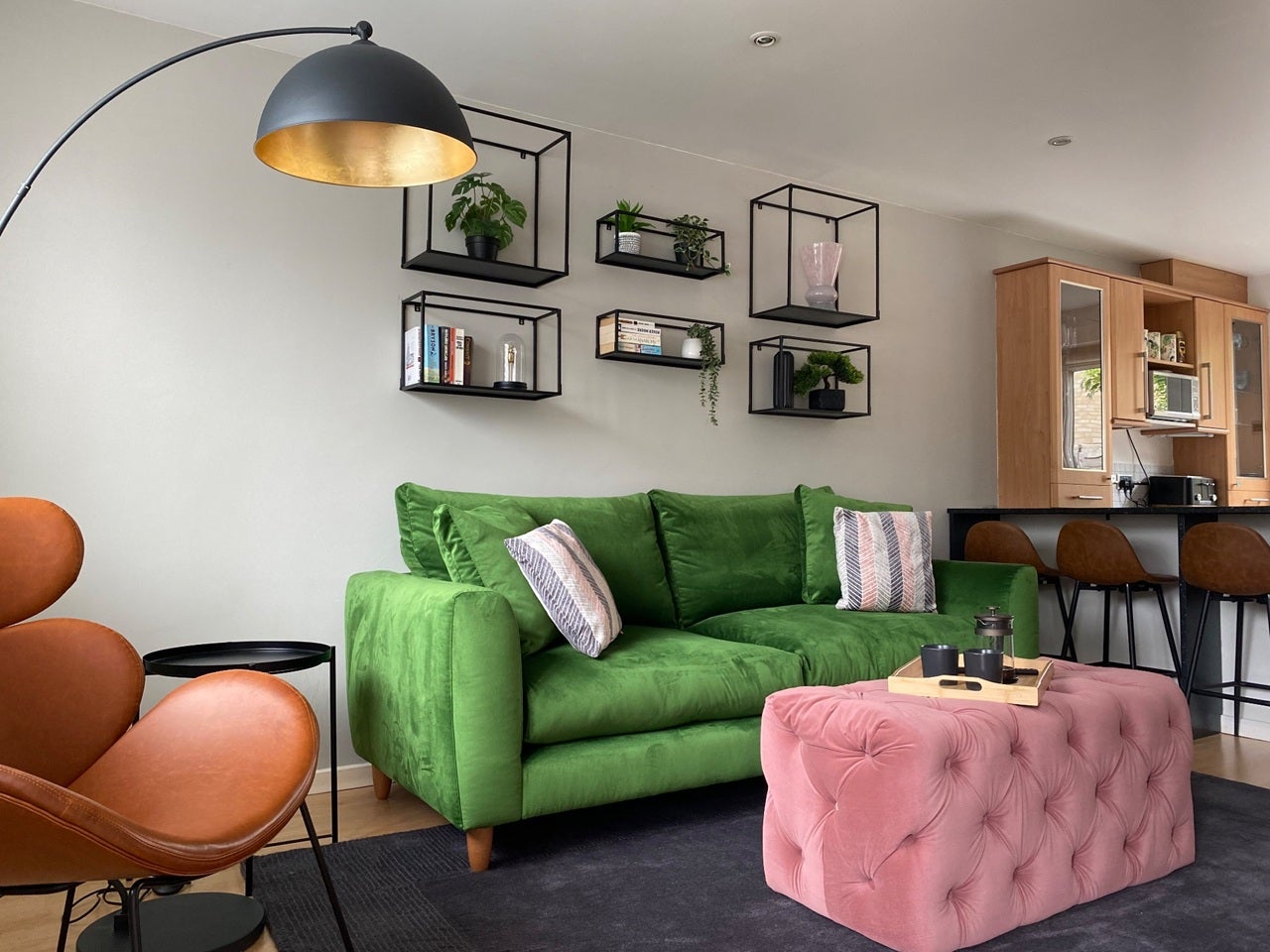 House Sonning Gardens in Greater London