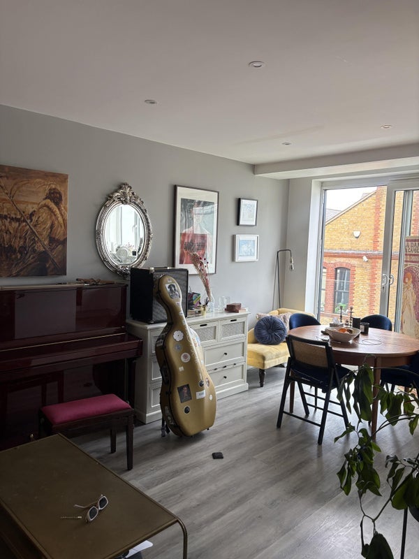 Room Westerfield Road in Greater London