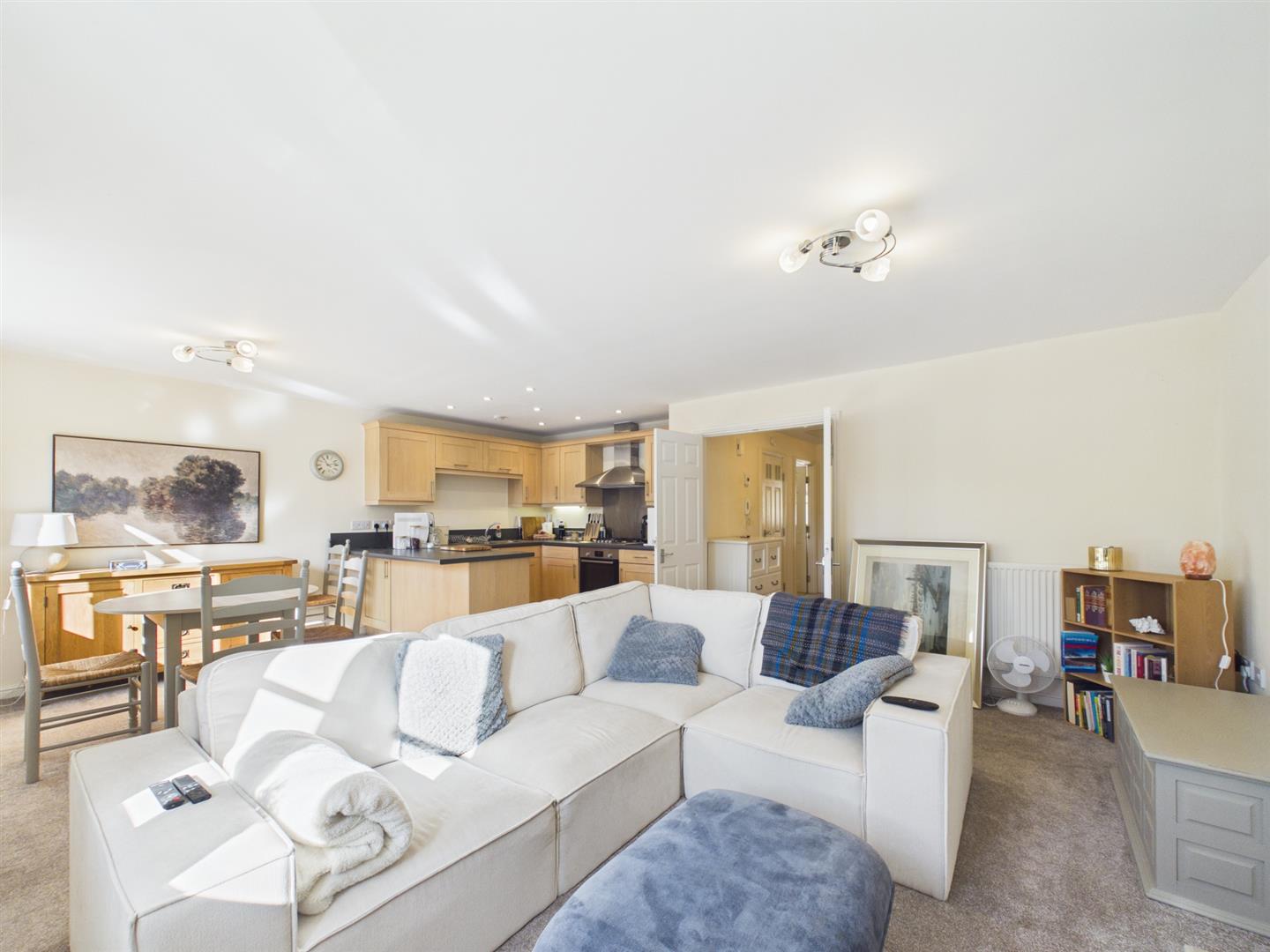 Flat Riverside Place in South Kesteven
