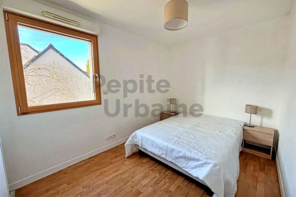 Flat Rue Charles Caillé in Nantes