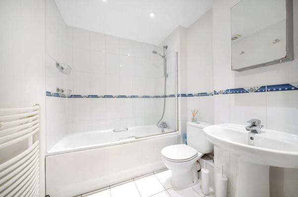 Flat Stockwell Road in Greater London