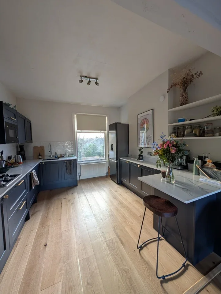 Flat Buckleigh Road in Greater London