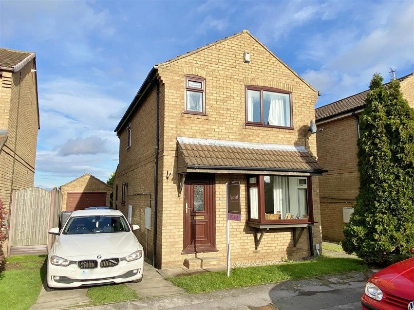 House Lime Tree Grove in Selby