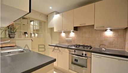 Flat Fulham Road in Greater London