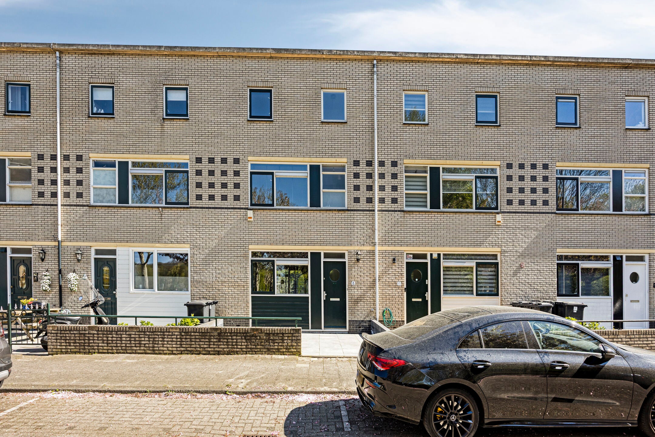 Huis Bommelerwaard 8 in Rotterdam