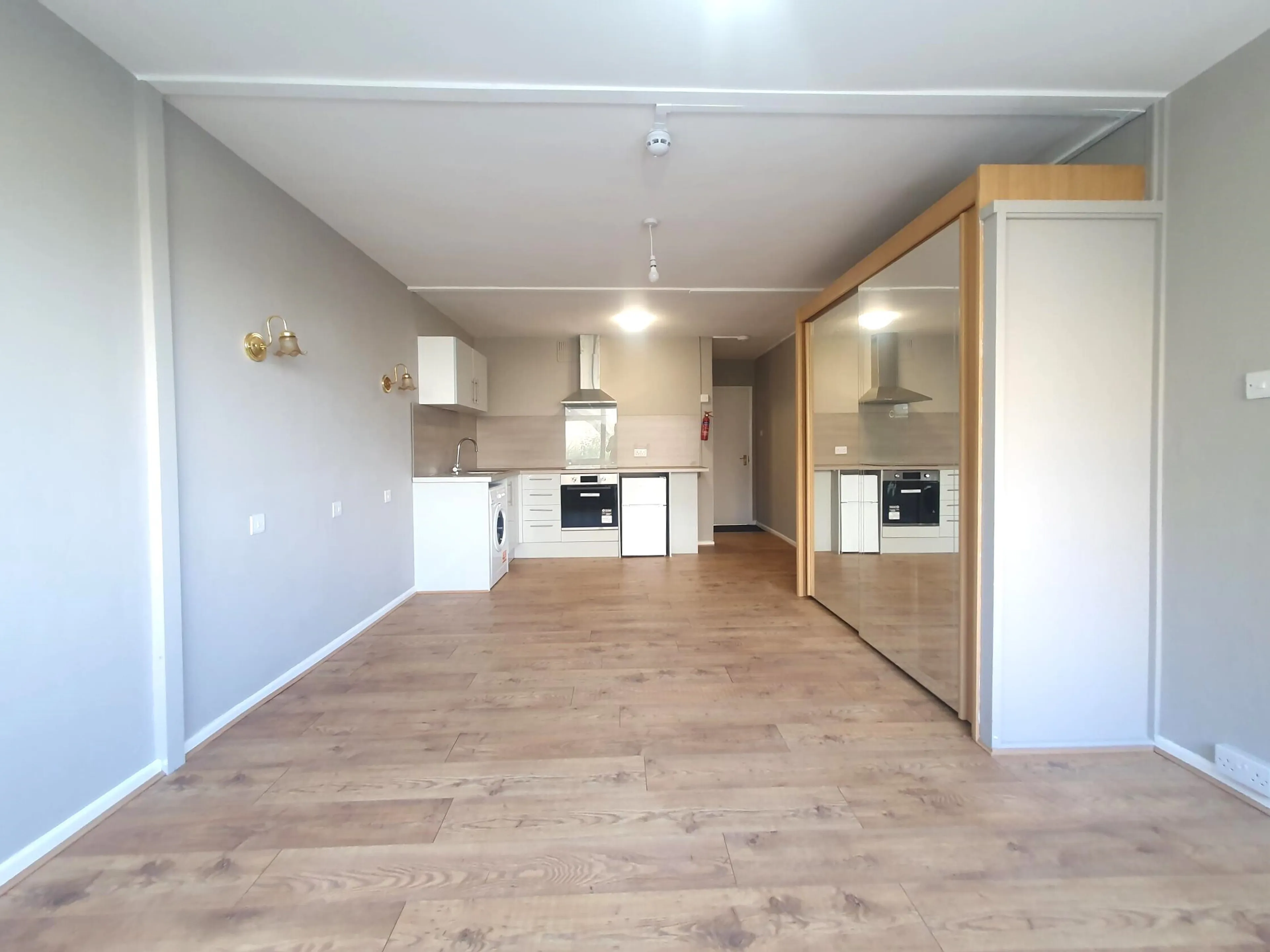 Flat Totnes Road in Paignton