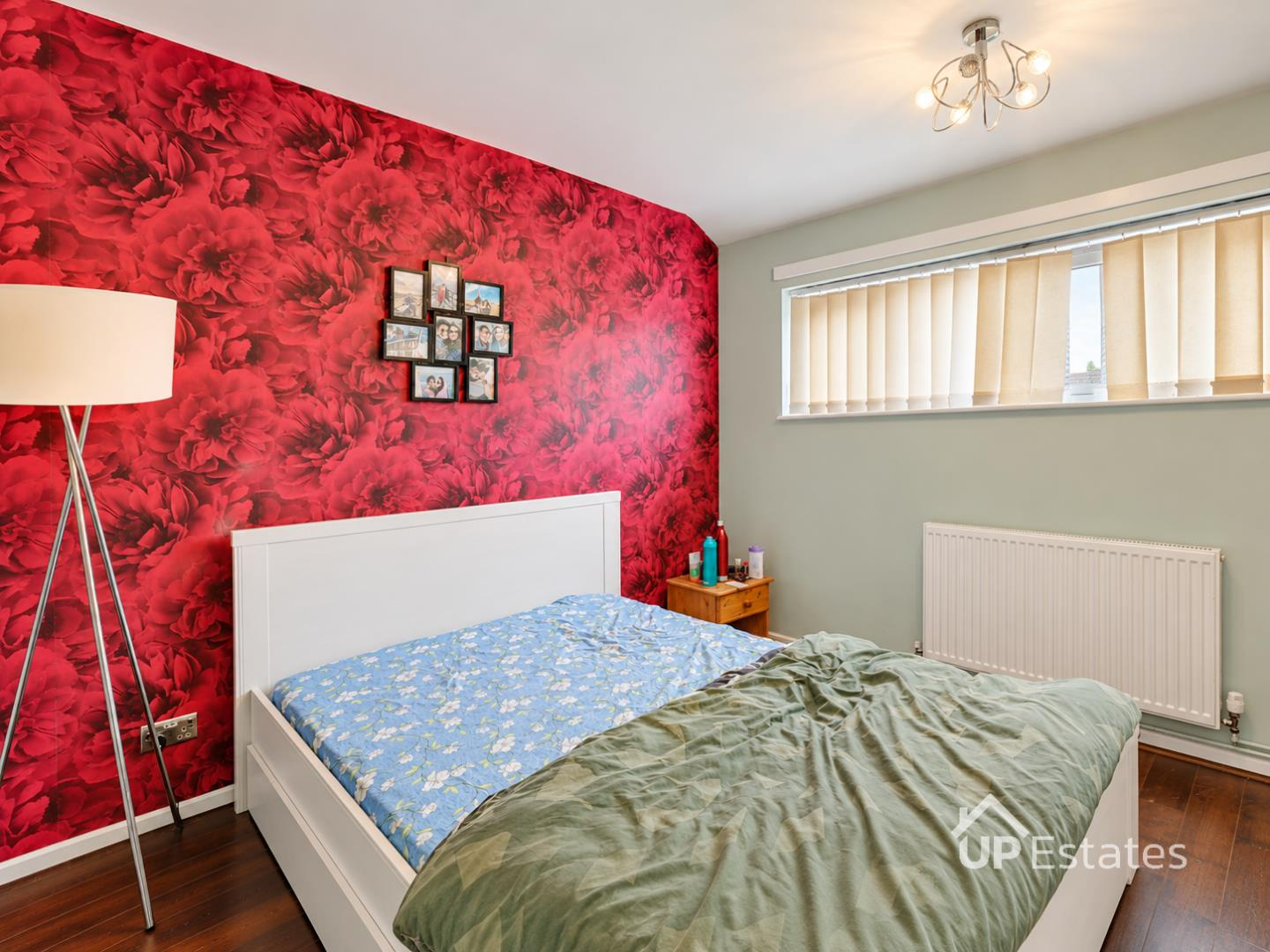 Flat Glamorgan Close in Coventry