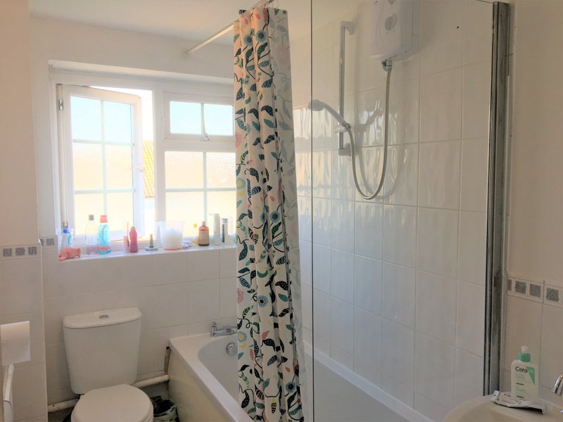 Room Kings Road in Chelmsford