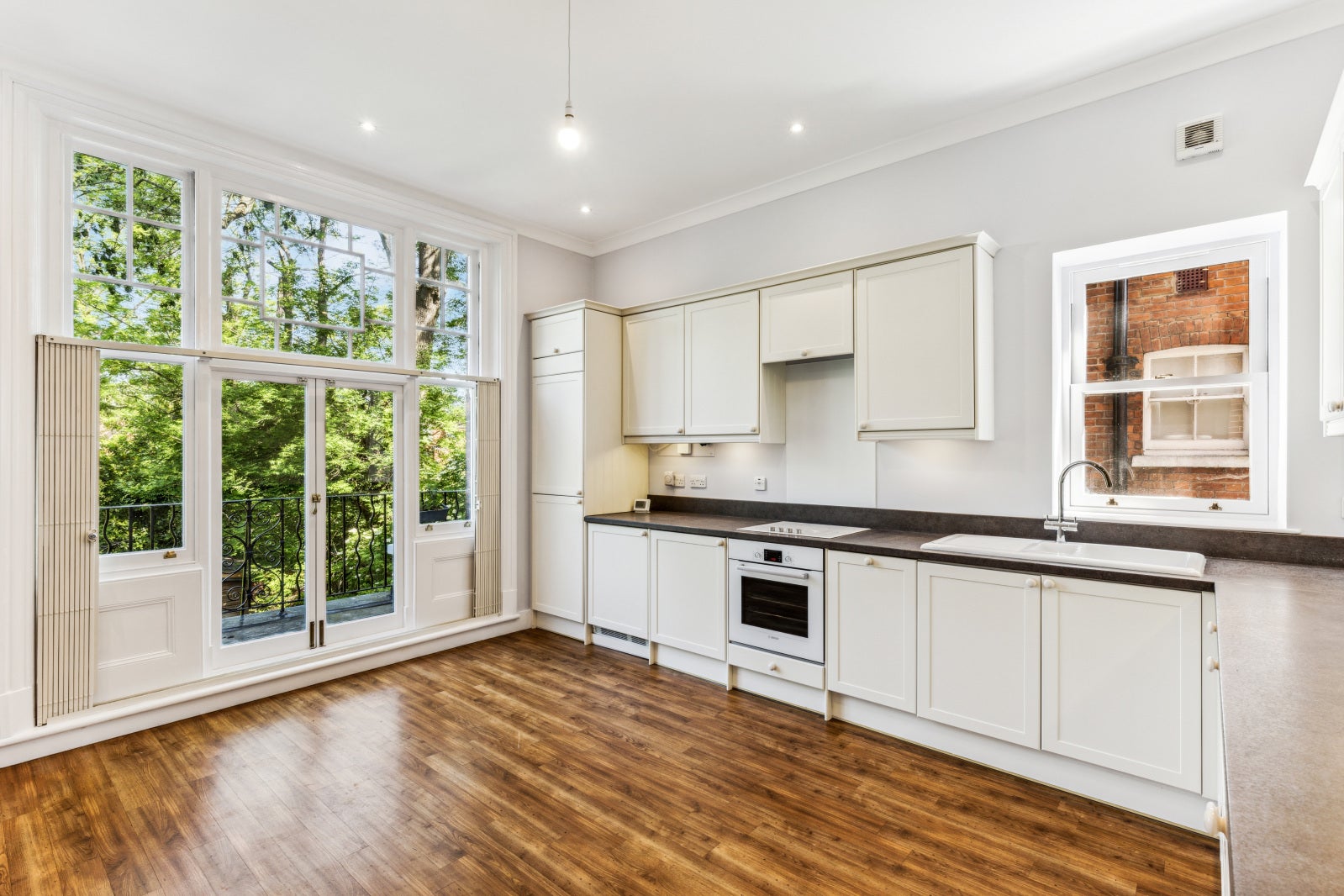 Flat West Hill in Greater London