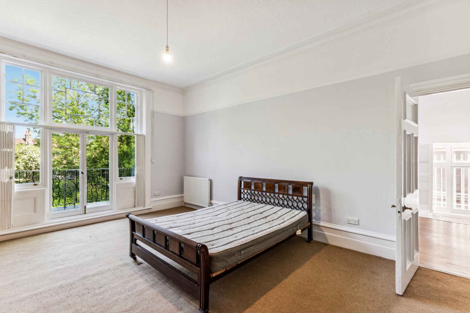 Flat West Hill in Greater London