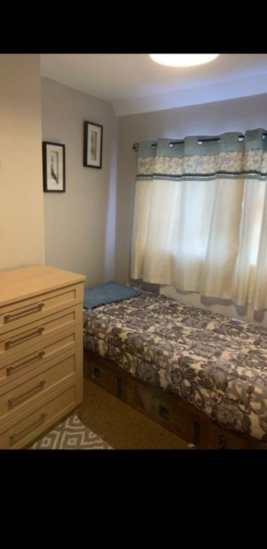 Room Cookham Road in Maidenhead