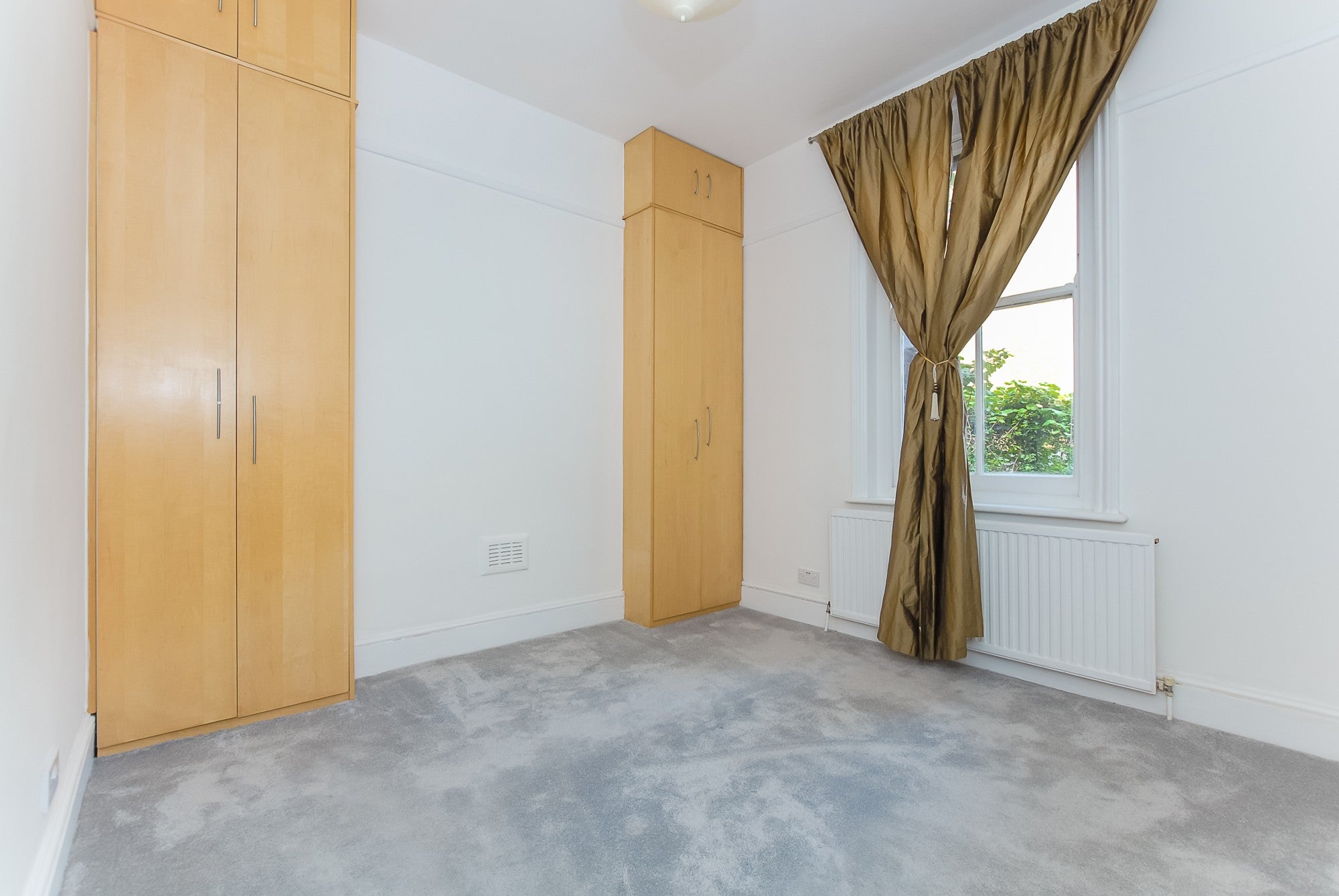 Flat Mornington Avenue in Greater London