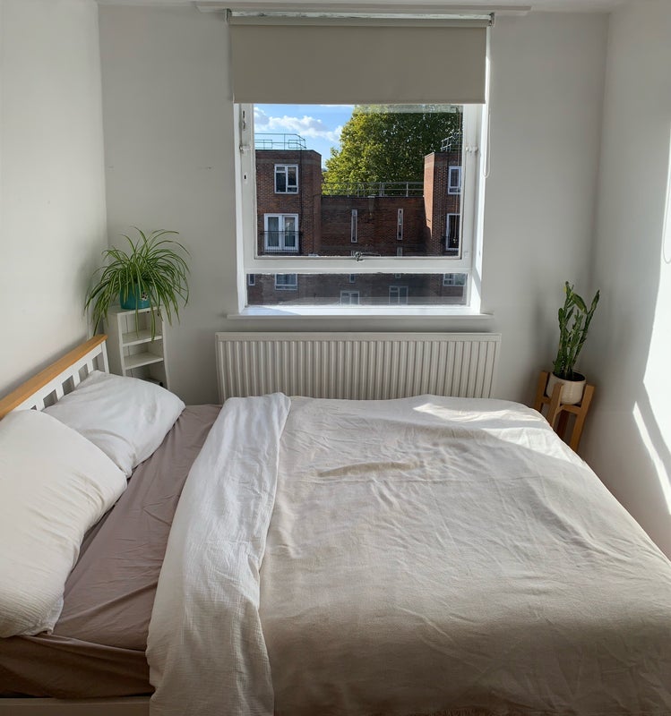 Room Mansford Street in Greater London