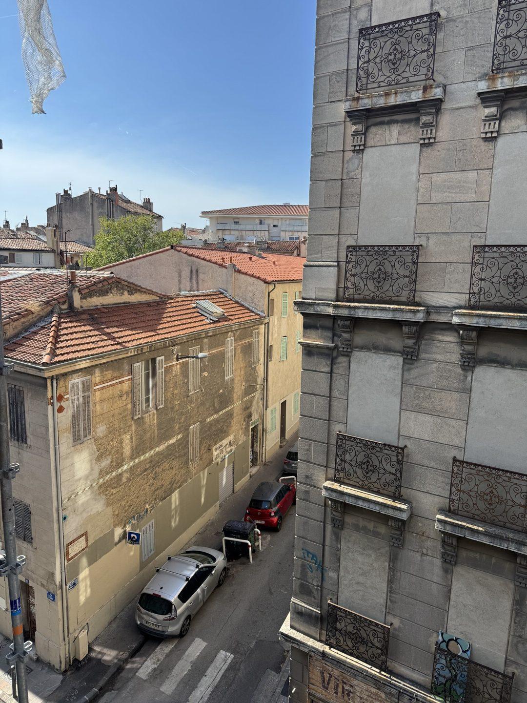 Flat Rue de Tilsit in Marseille