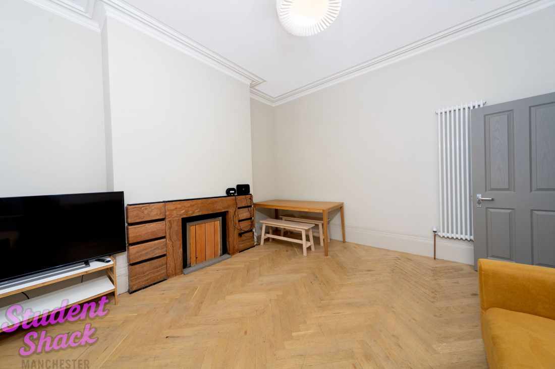 Flat Moss Lane East in Manchester