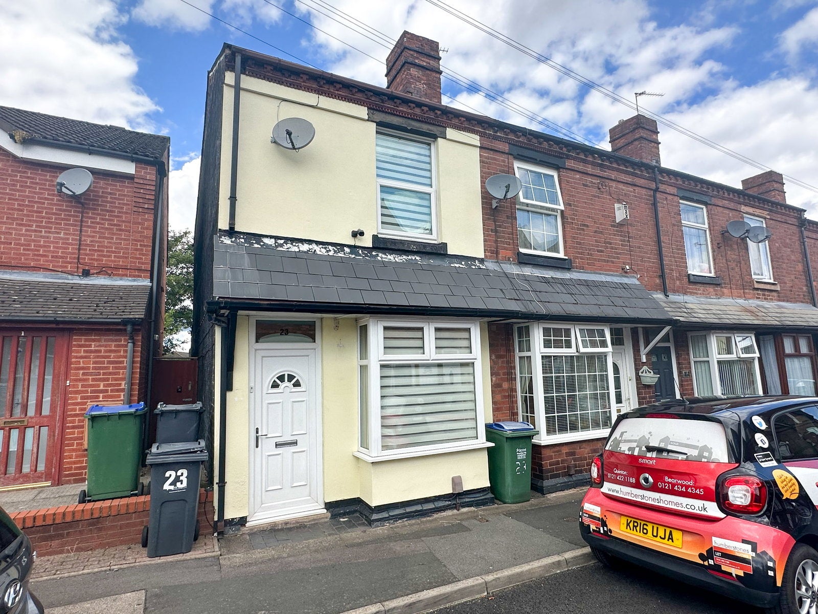 House Cross Street in Sandwell