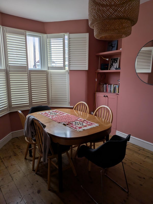 Room Vicarage Road in Bristol