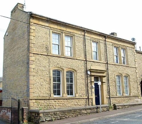 Flat Catherine Street in Calderdale