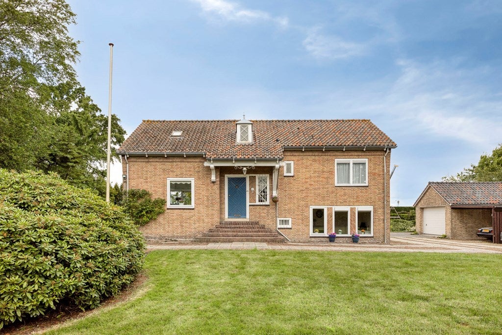 Huis Maassluiseweg 17 in Maasland