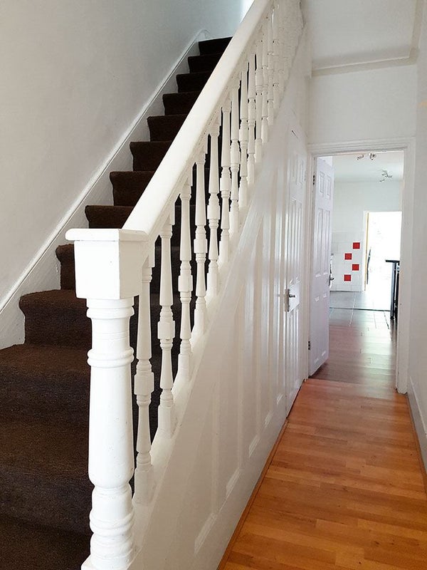 Room Carlingford Road in Greater London