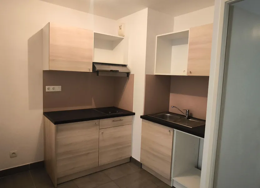 Appartement Route d'Avignon à Nîmes
