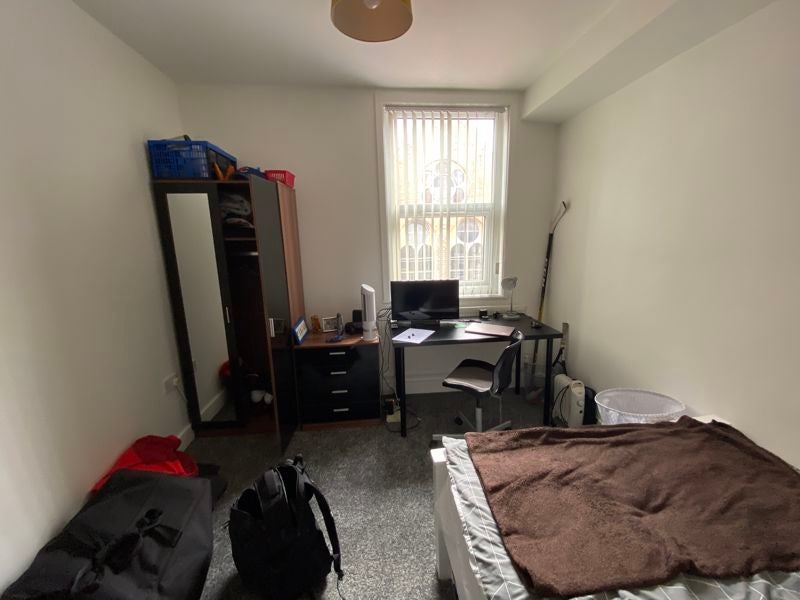 Room Chilwell Street in Nottingham
