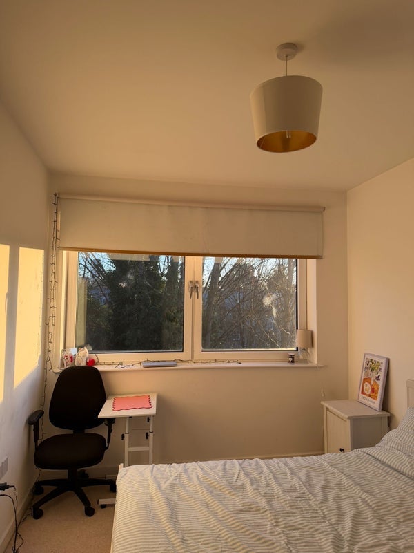 Room Bathurst Square in Greater London