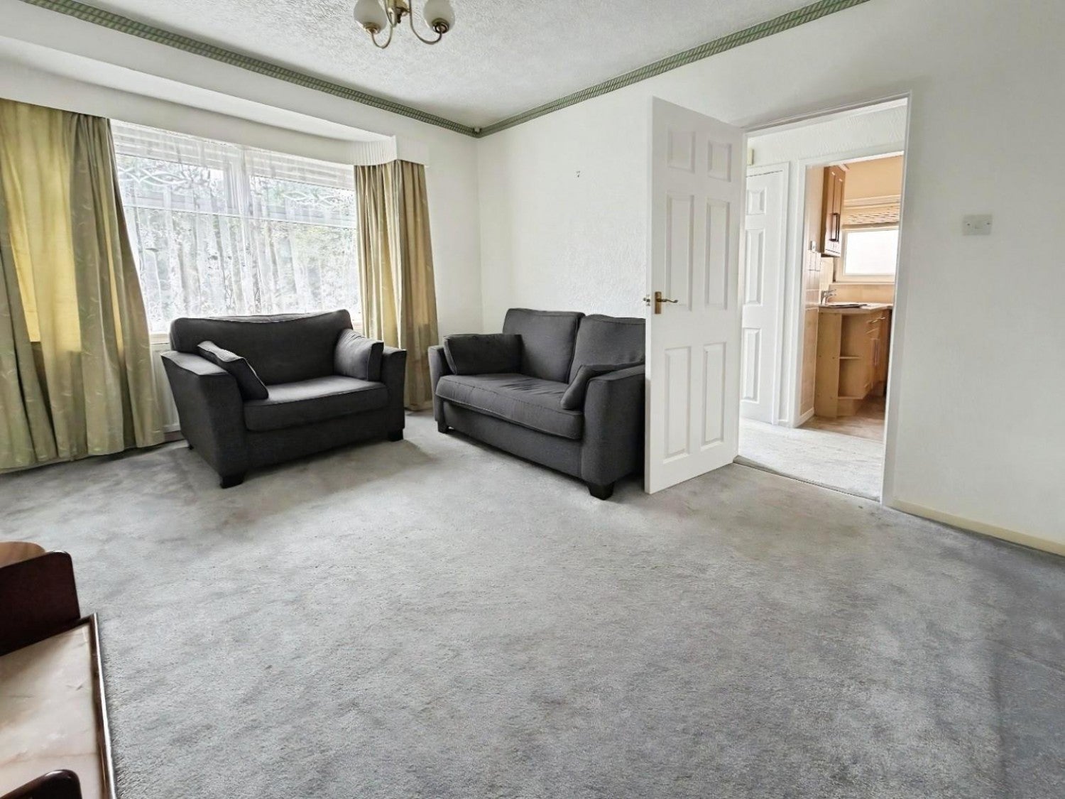 House Garden Avenue in Salford