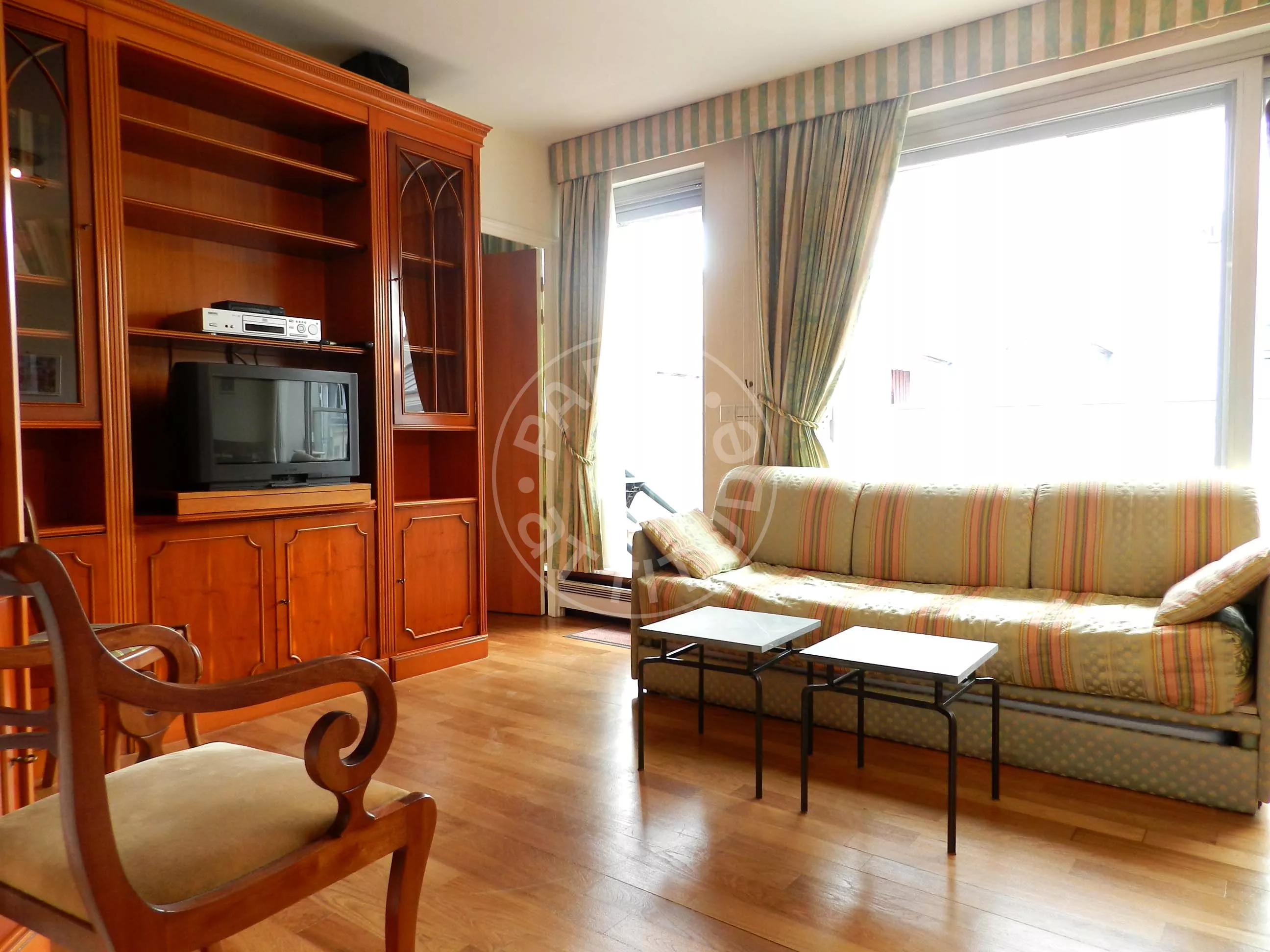 Appartement Rue Brey à Paris