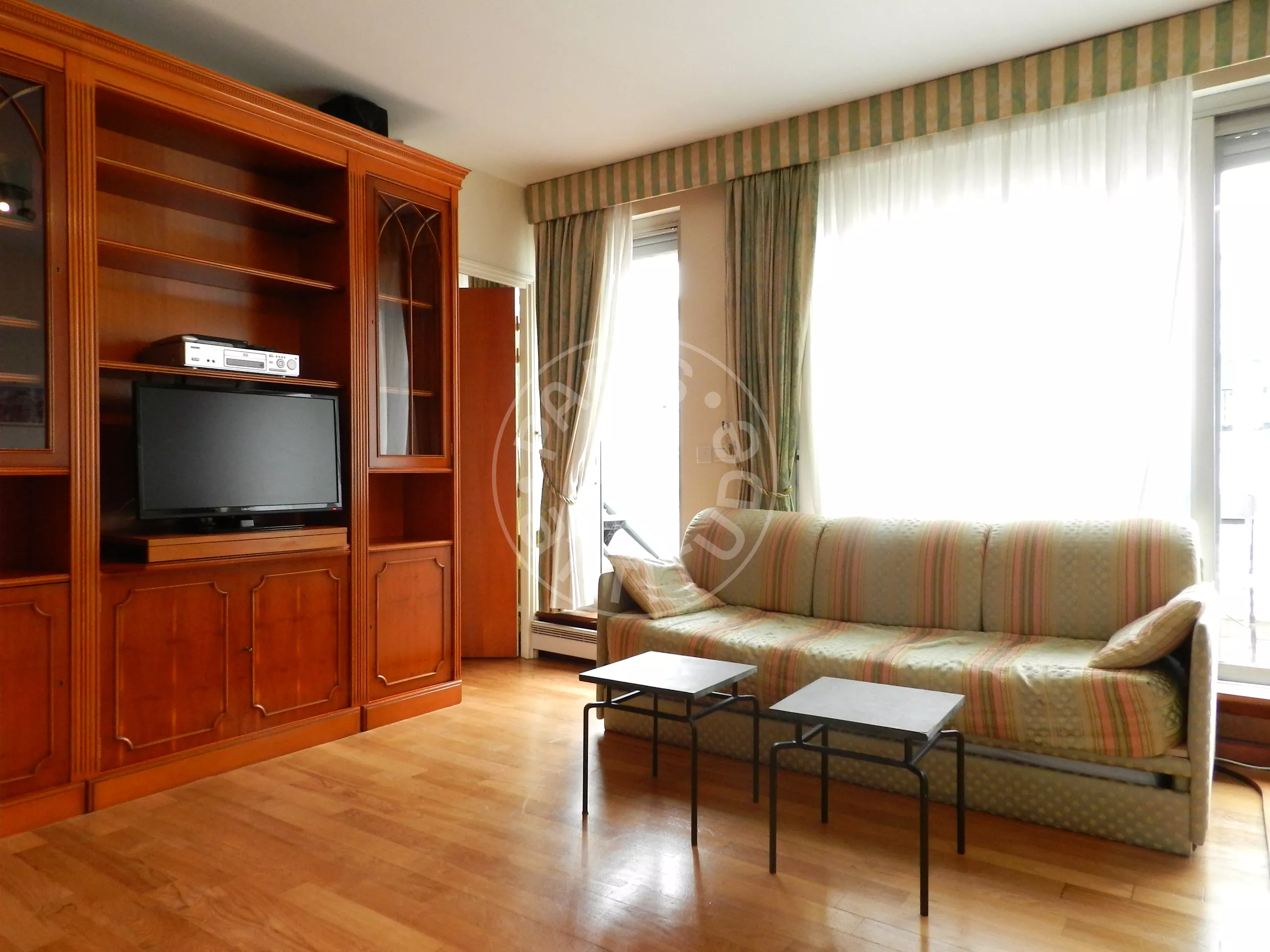 Appartement Rue Brey à Paris