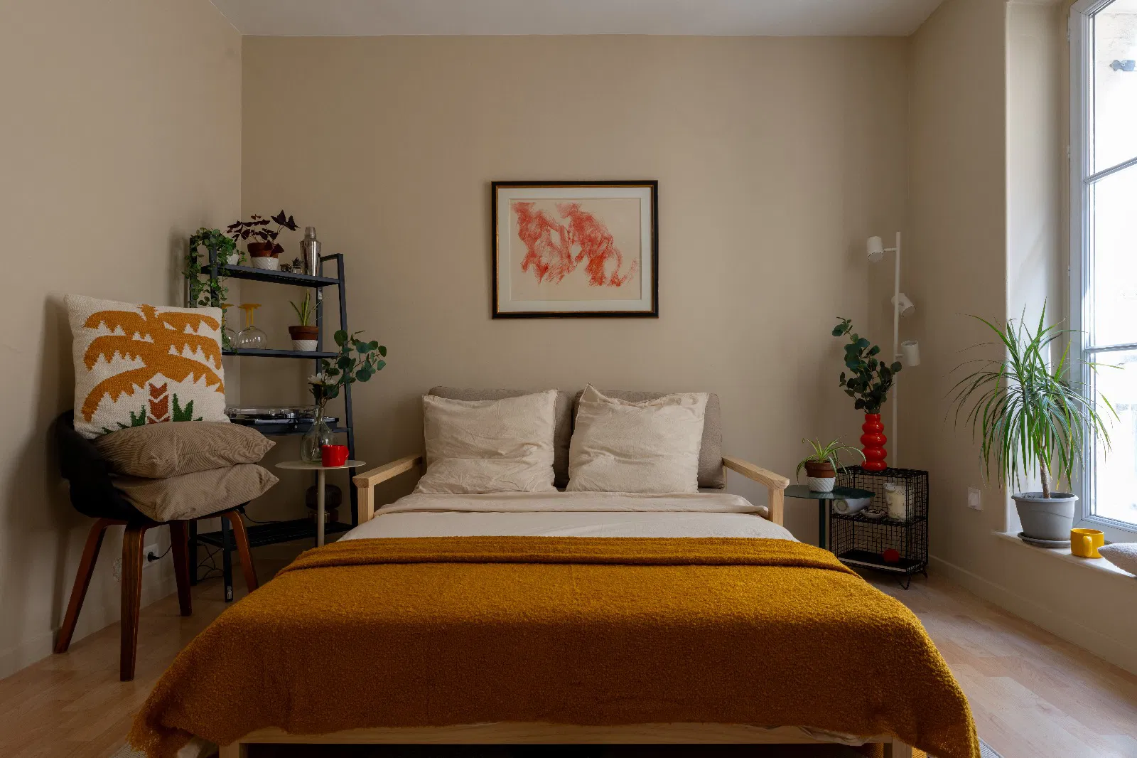 Flat Rue Fourcroy in Paris