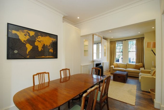 Flat Turneville Road in Greater London