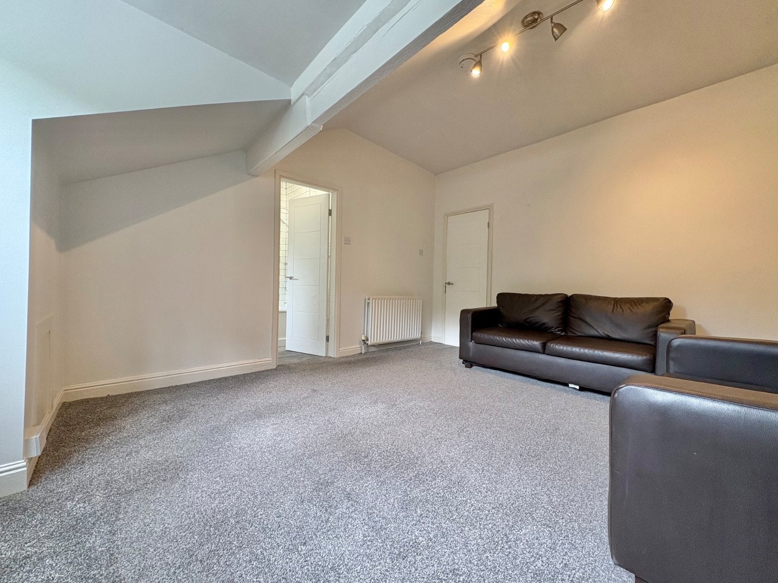 Flat Moorland Road in Leeds