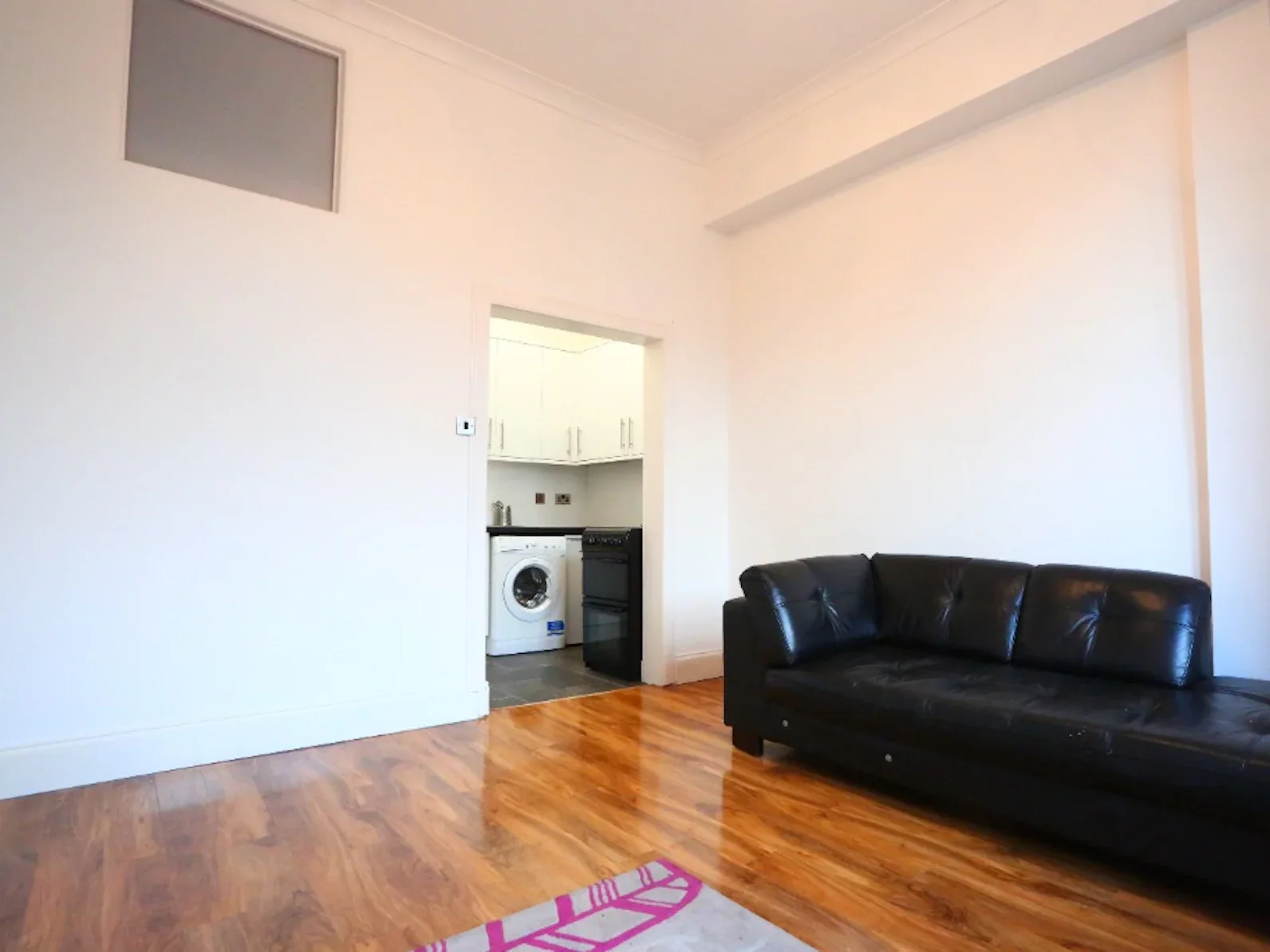 Flat Lochrin Terrace in Edinburgh